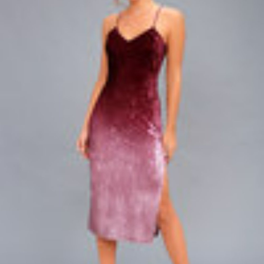 Sunset Skyline Burgundy Ombre Velvet Midi Dress- Size Medium